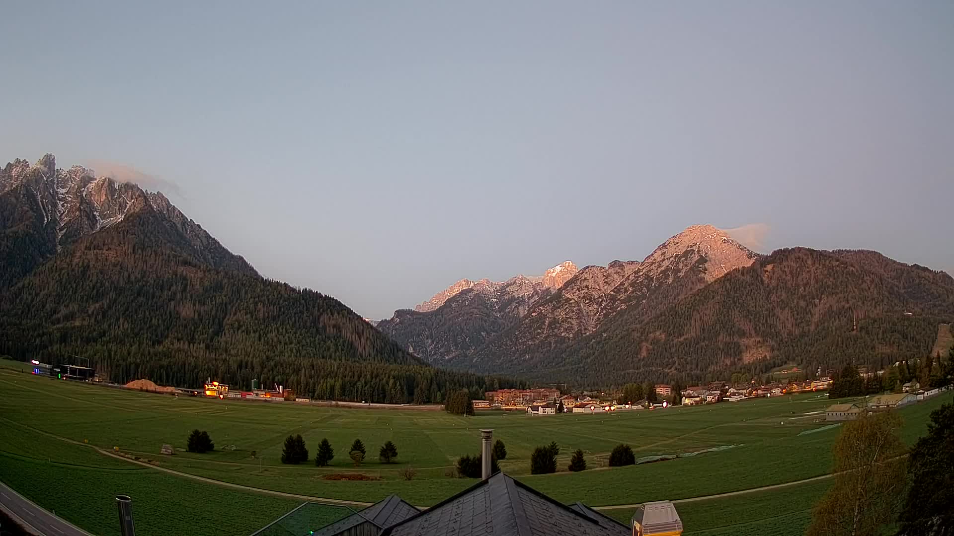 Webcam Dobbiaco Dolomiti – Vista dall’Hotel Rosengarten