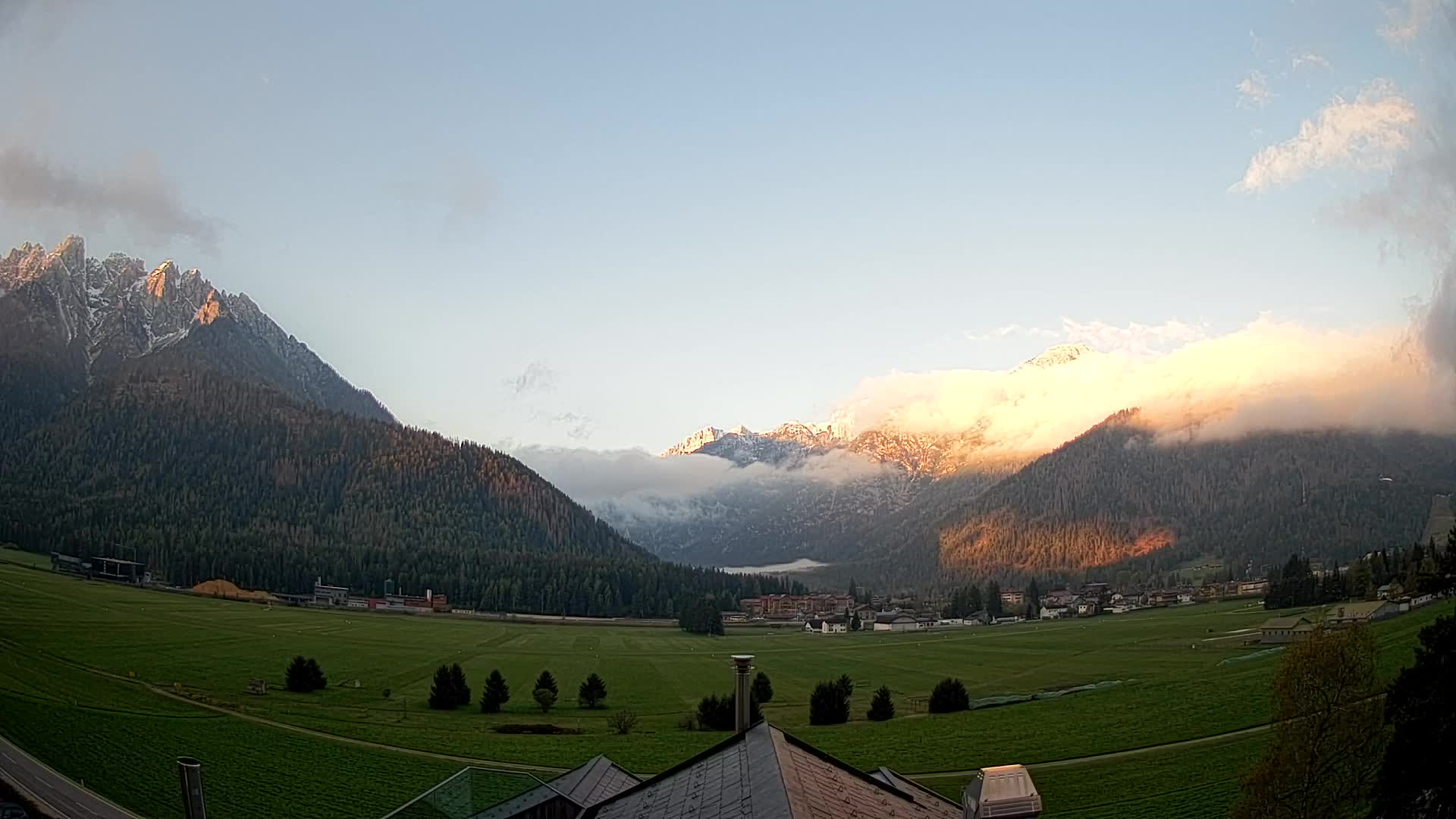 Webcam Toblach Dolomitas – Vista desde el Hotel Rosengarten