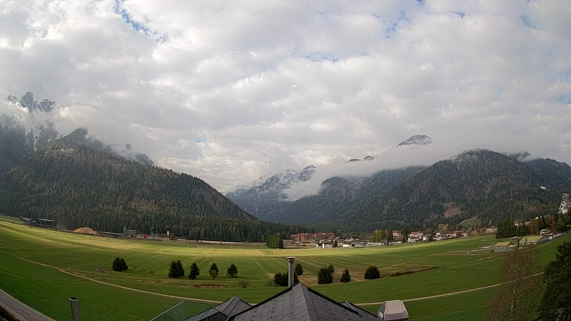 Webcam Toblach Dolomitas – Vista desde el Hotel Rosengarten