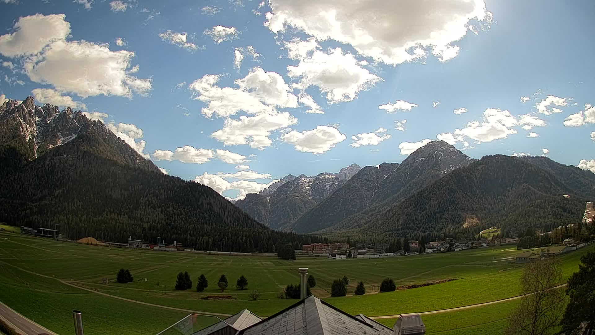 Webcam Toblach Dolomitas – Vista desde el Hotel Rosengarten