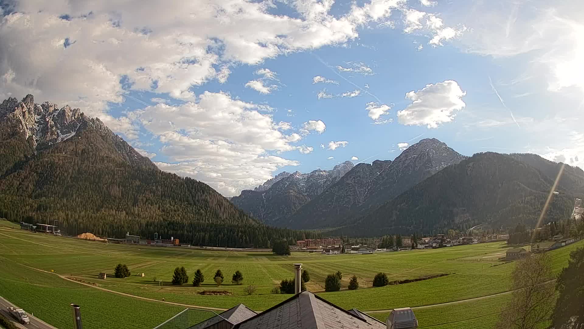 Webcam Dobbiaco Dolomiti – Vista dall’Hotel Rosengarten