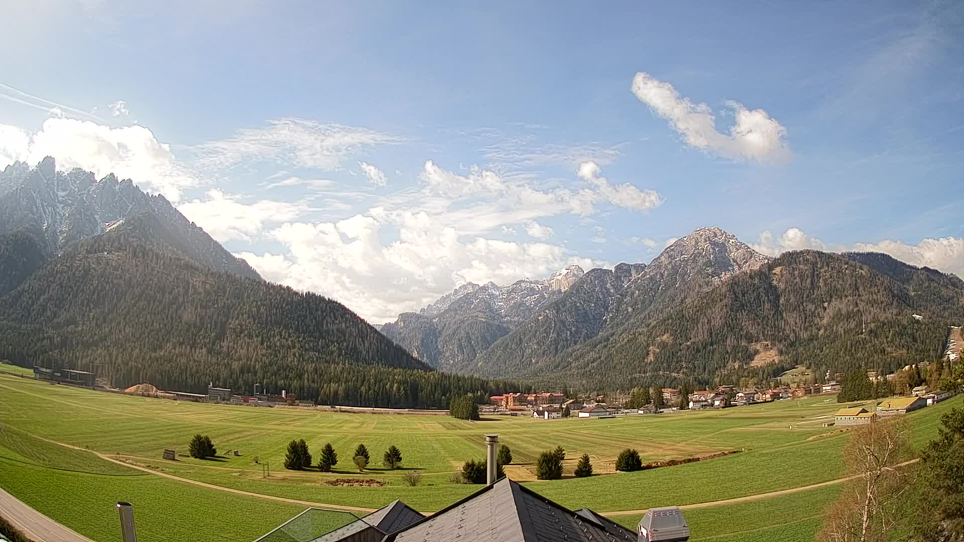 Webcam Dobbiaco Dolomiti – Vista dall’Hotel Rosengarten