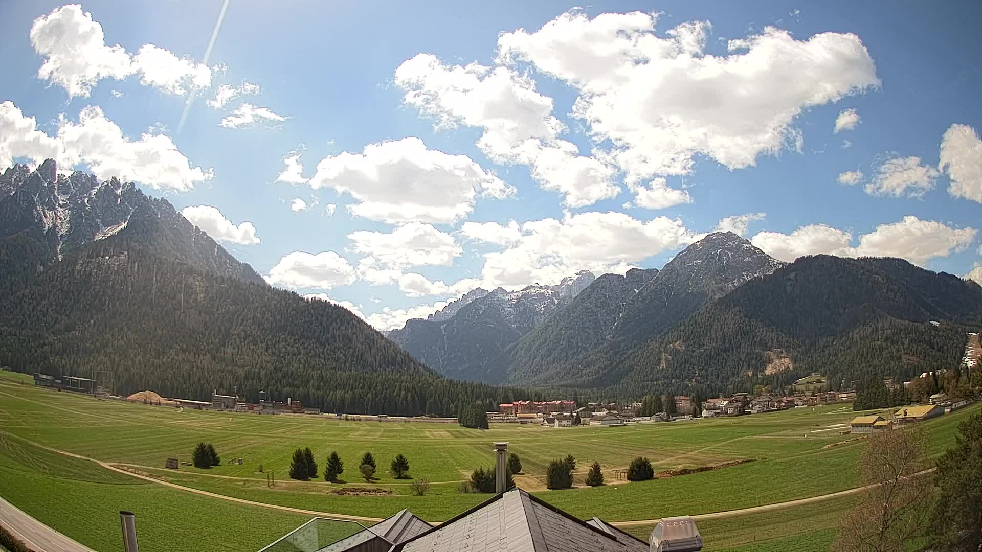 Webcam Dobbiaco Dolomiti – Vista dall’Hotel Rosengarten