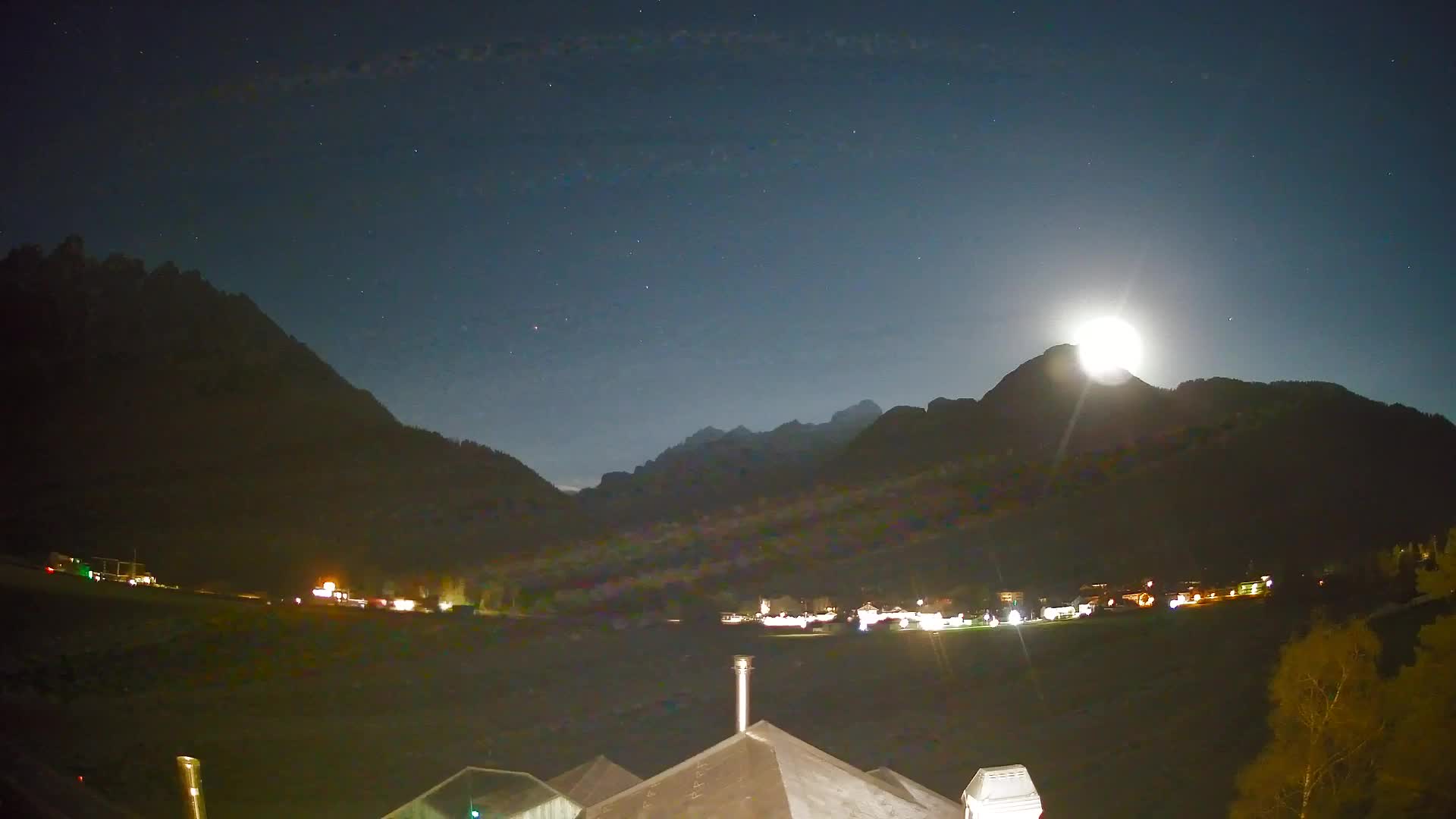 Webcam Toblach Dolomites – View from Hotel Rosengarten