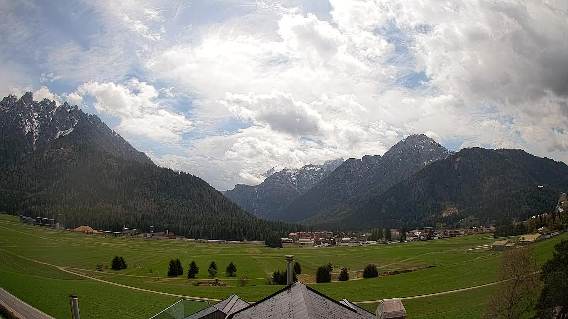 Webcam Toblach Dolomites – Vue depuis l’Hôtel Rosengarten
