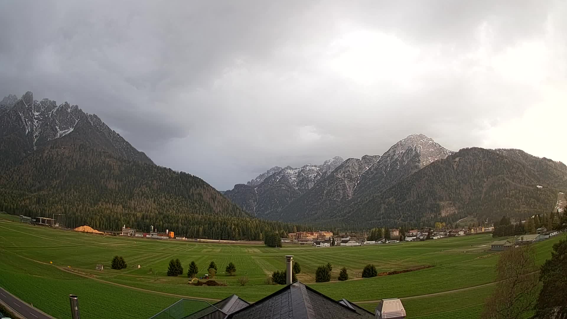 Webcam Toblach Dolomitas – Vista desde el Hotel Rosengarten