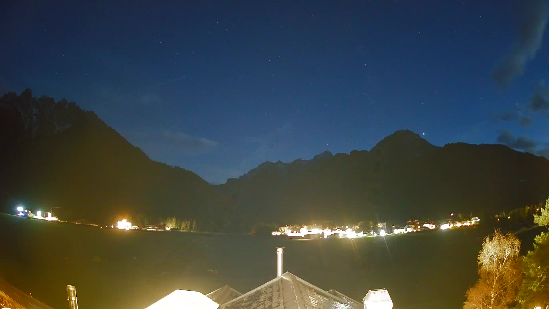 Webcam Toblach Dolomites – View from Hotel Rosengarten