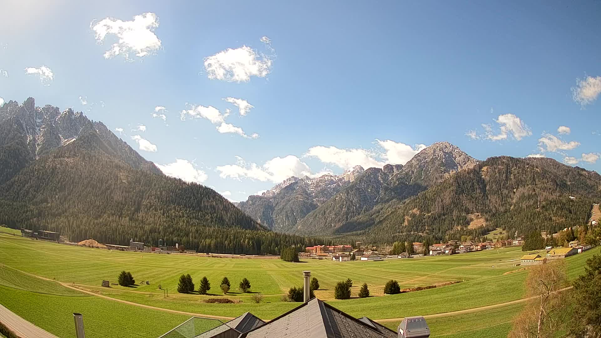 Webcam Toblach Dolomitas – Vista desde el Hotel Rosengarten
