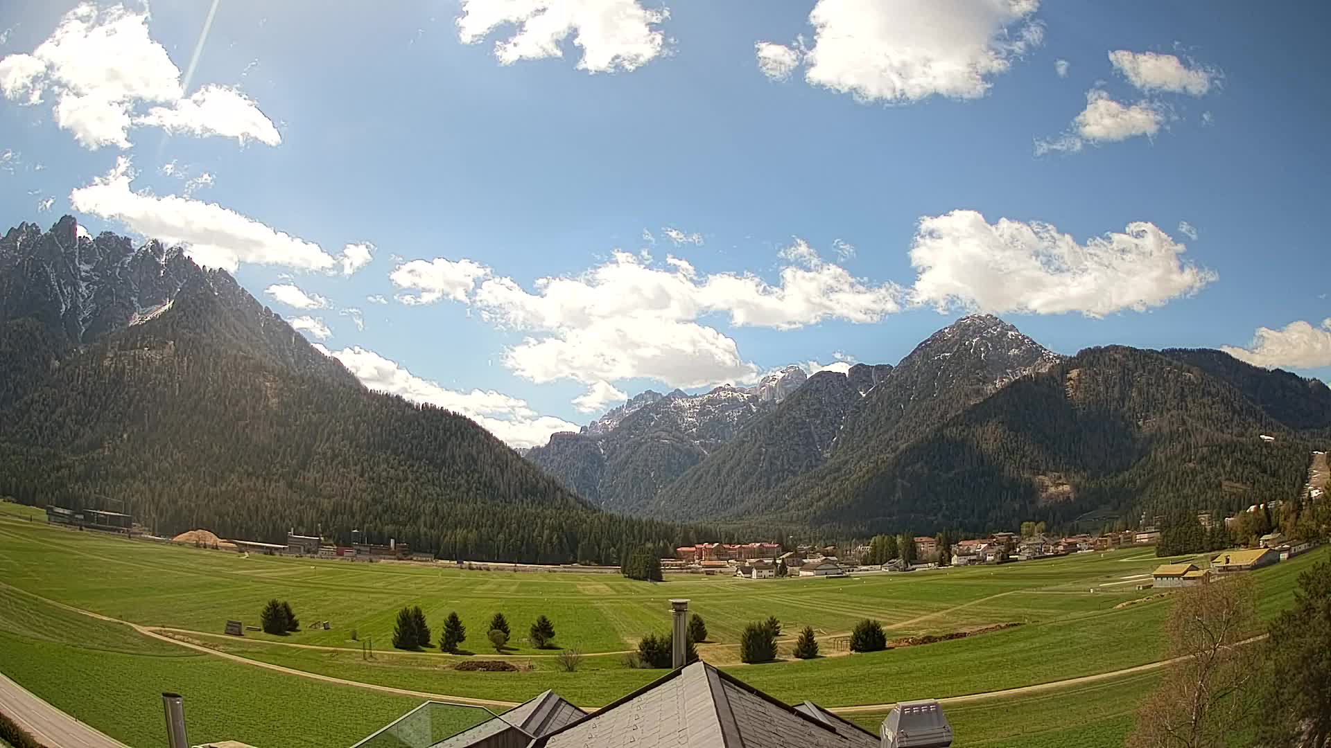 Webcam Dobbiaco Dolomiti – Vista dall’Hotel Rosengarten
