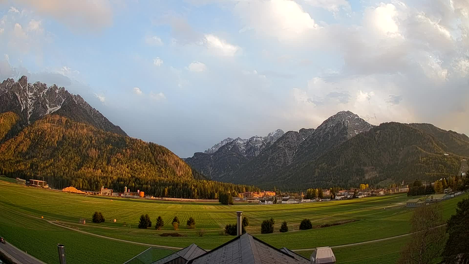 Webcam Toblach Dolomitas – Vista desde el Hotel Rosengarten
