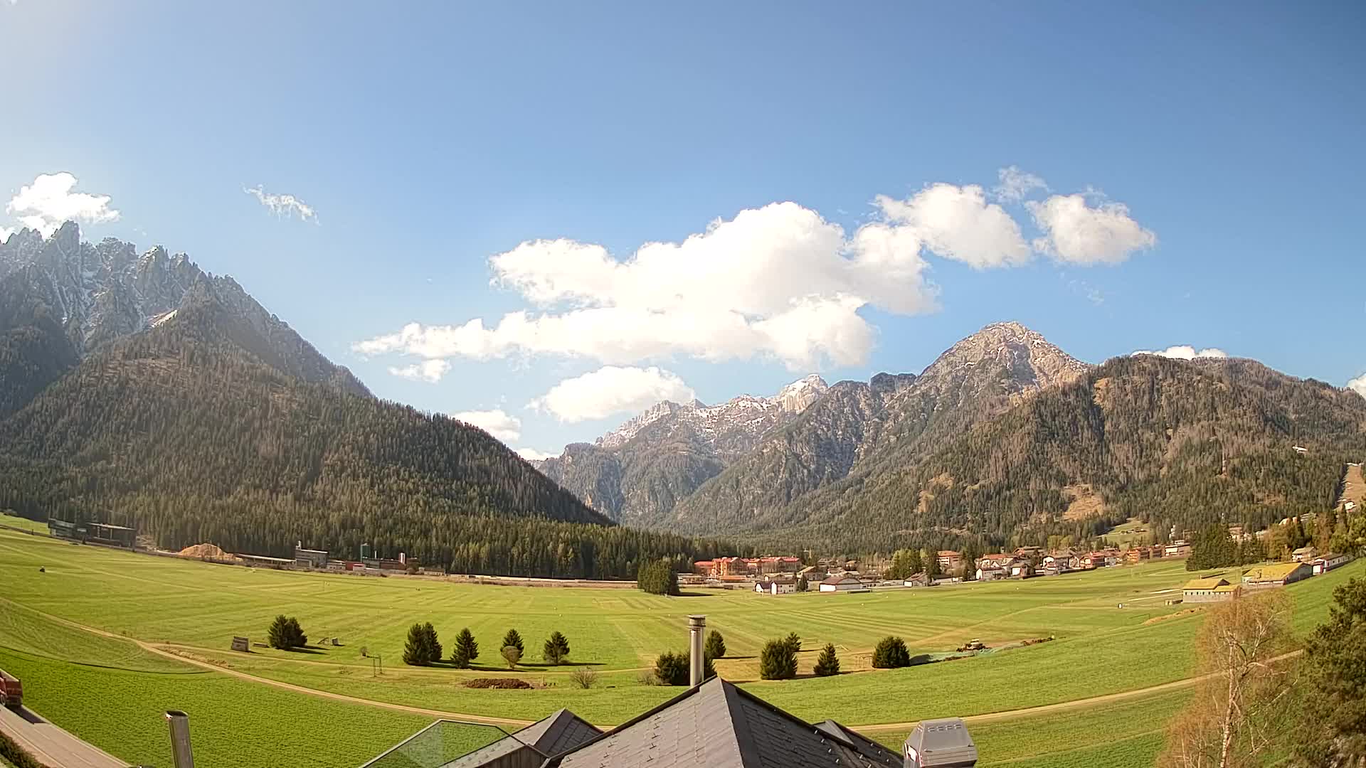 Webcam Dobbiaco Dolomiti – Vista dall’Hotel Rosengarten