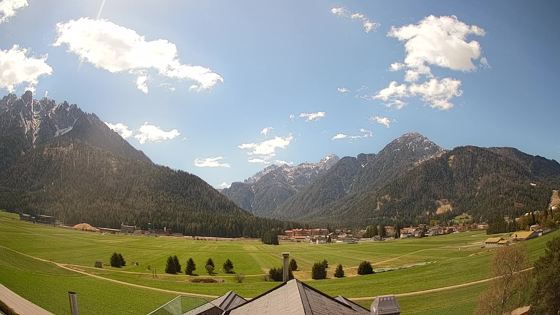 Webcam Toblach Dolomiten – Blick vom Hotel Rosengarten