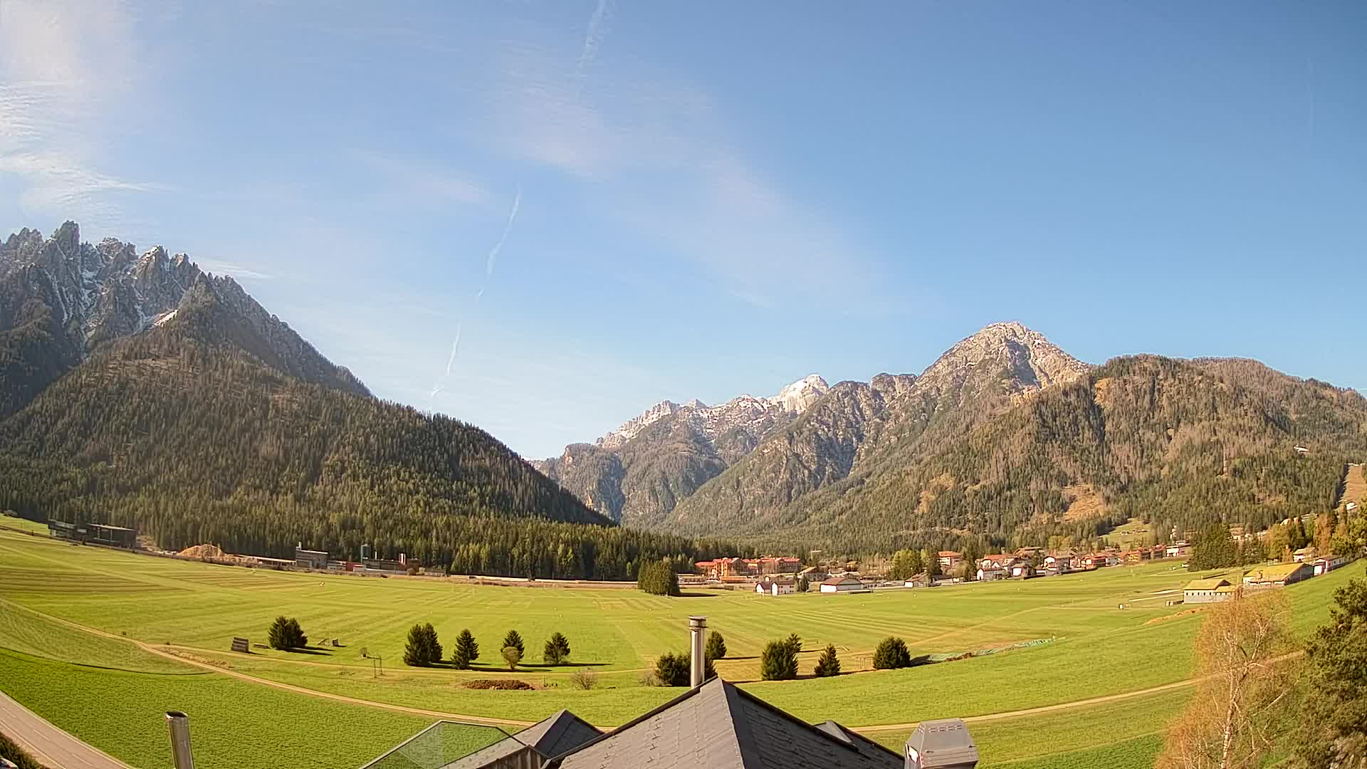 Webcam Toblach Dolomites – View from Hotel Rosengarten