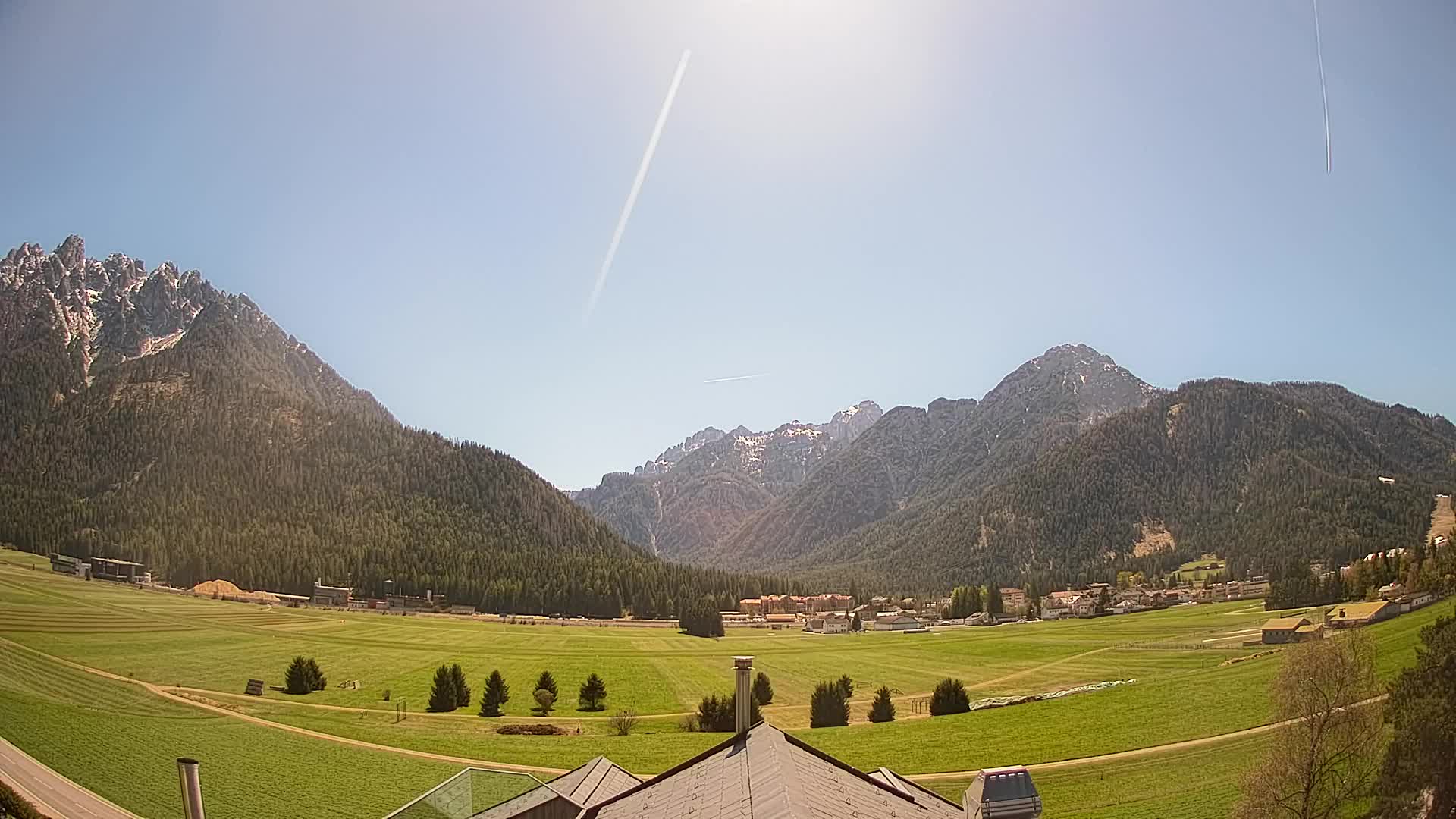Webcam Toblach Dolomites – View from Hotel Rosengarten