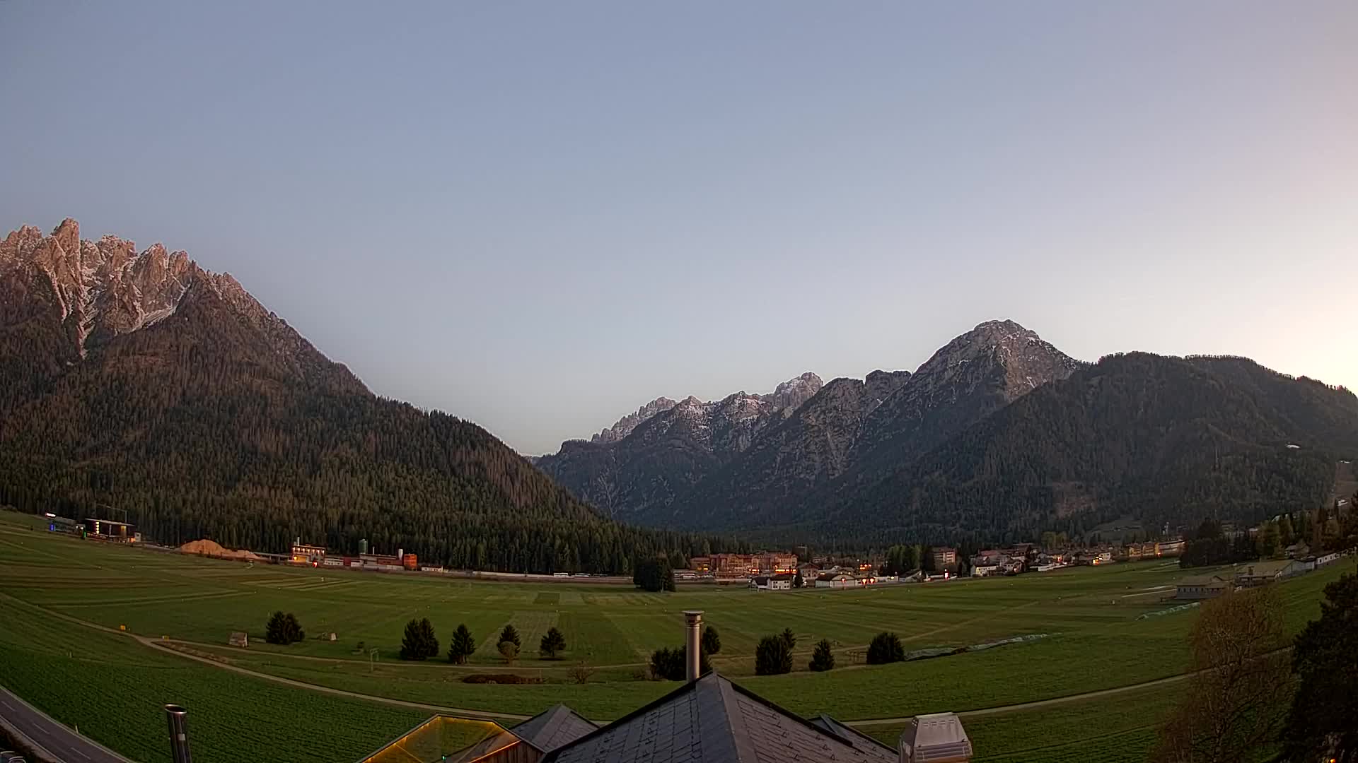 Webcam Dobbiaco Dolomiti – Vista dall’Hotel Rosengarten