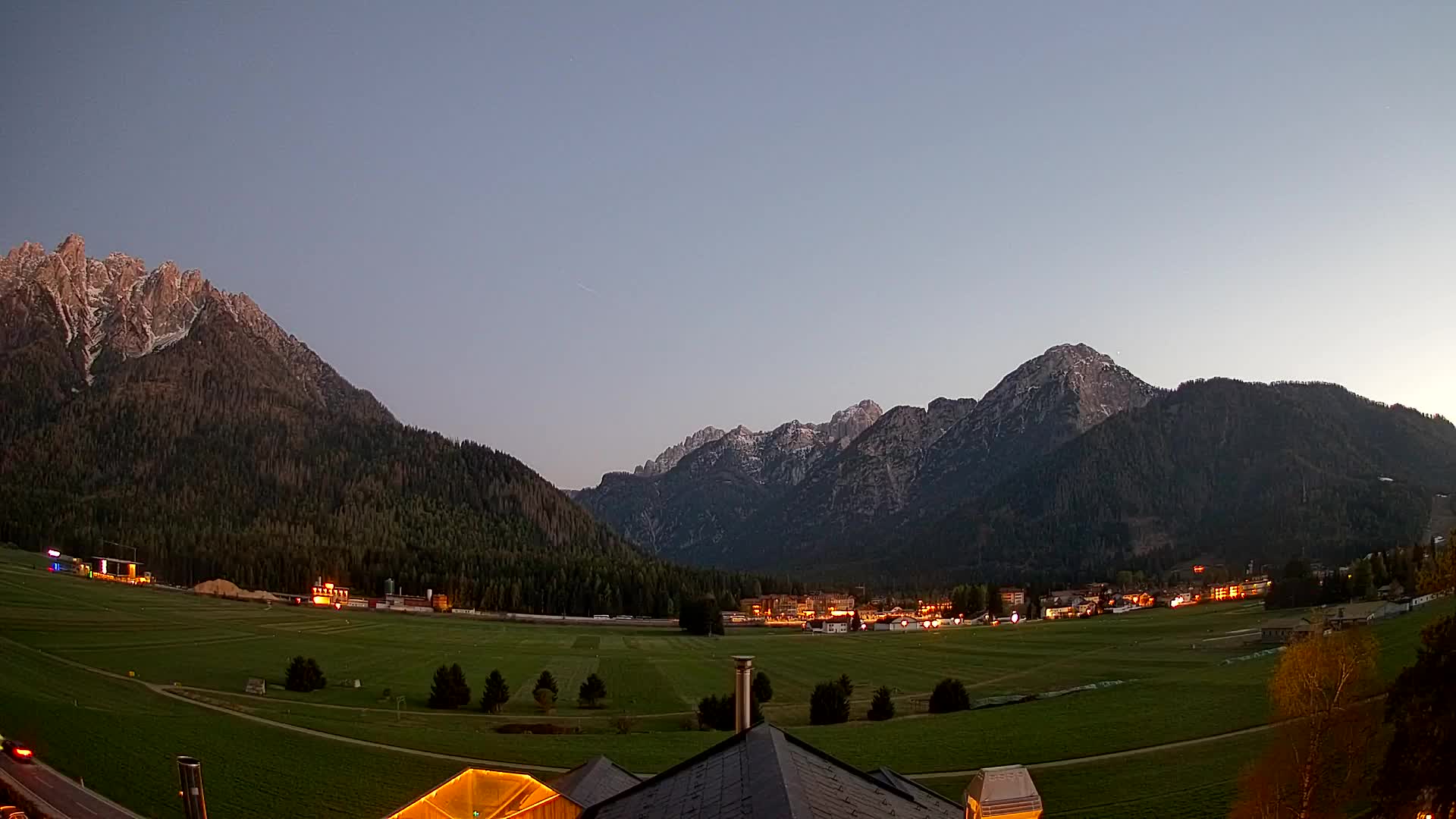 Webcam Dobbiaco Dolomiti – Vista dall’Hotel Rosengarten
