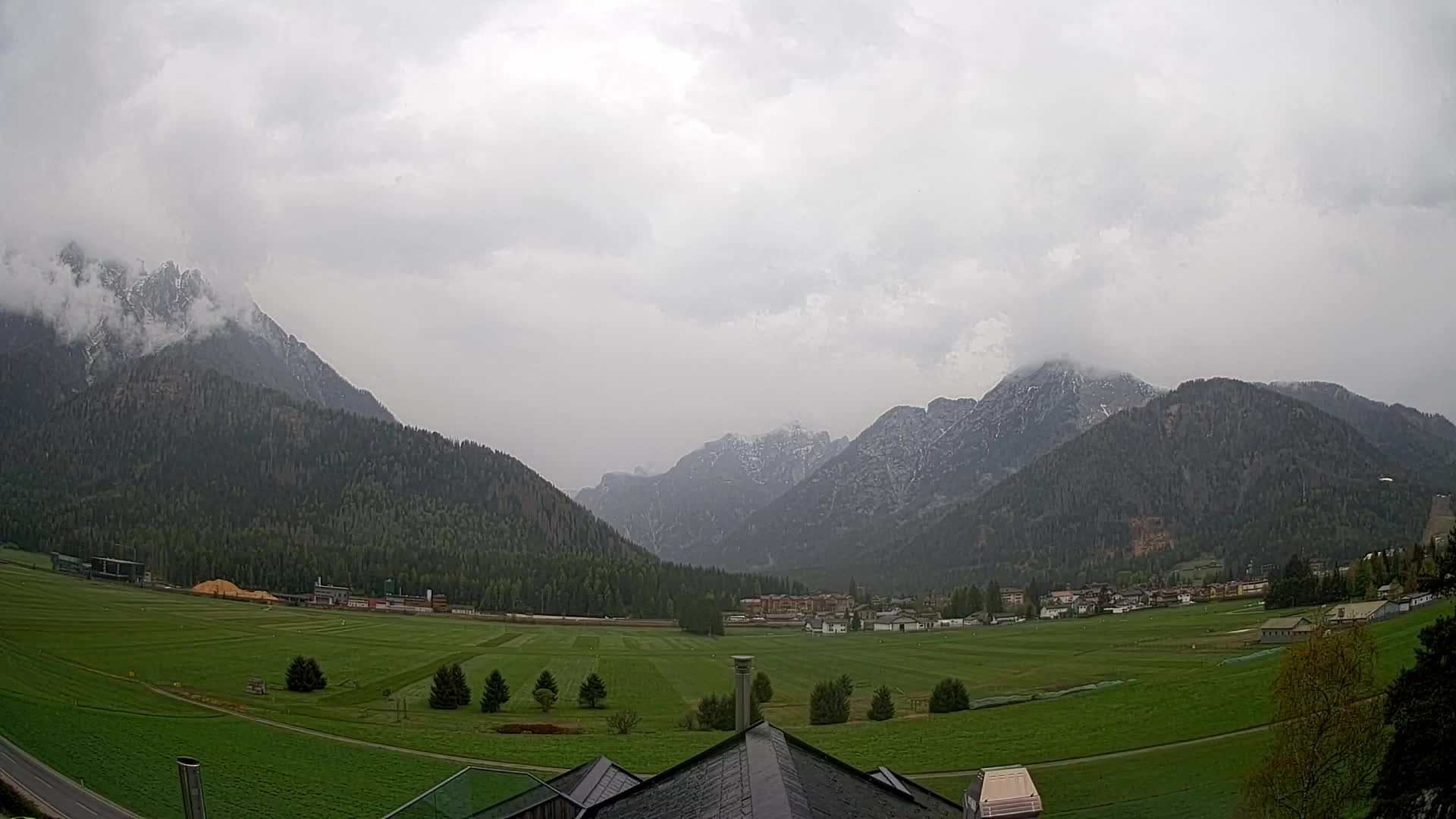 Webcam Dobbiaco Dolomiti – Vista dall’Hotel Rosengarten
