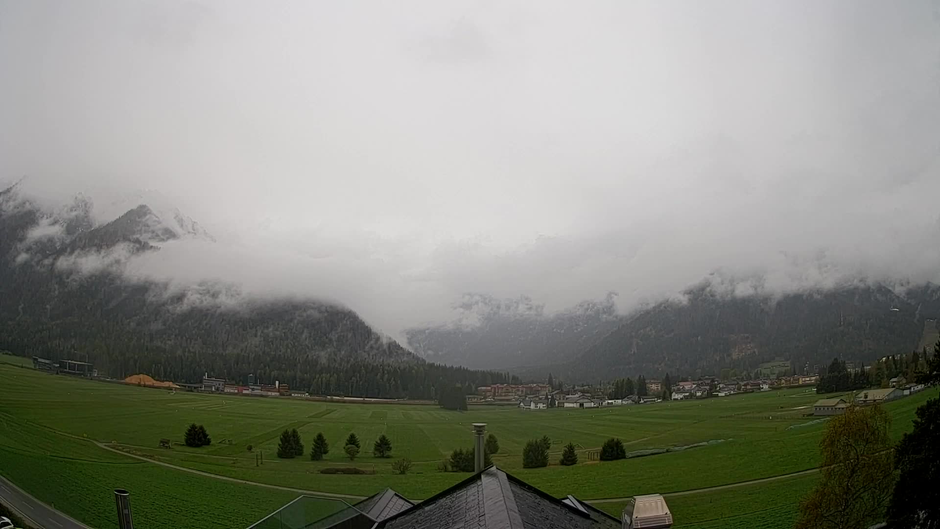 Webcam Dobbiaco Dolomiti – Vista dall’Hotel Rosengarten