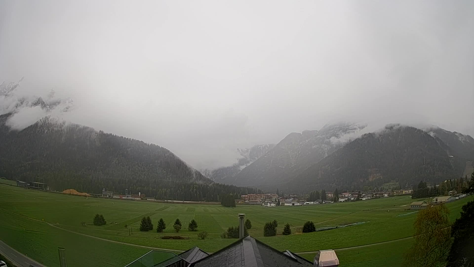 Webcam Dobbiaco Dolomiti – Vista dall’Hotel Rosengarten