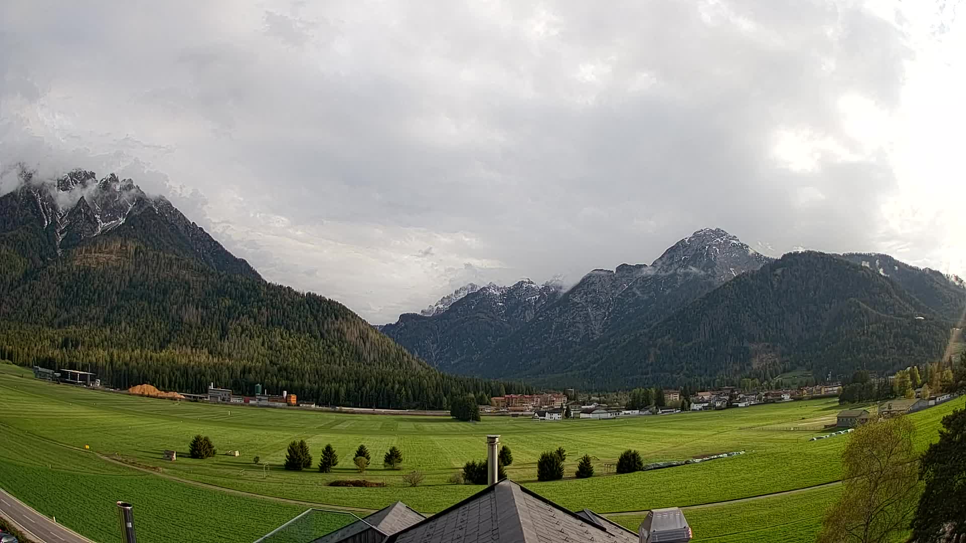 Webcam Toblach Dolomiten – Blick vom Hotel Rosengarten