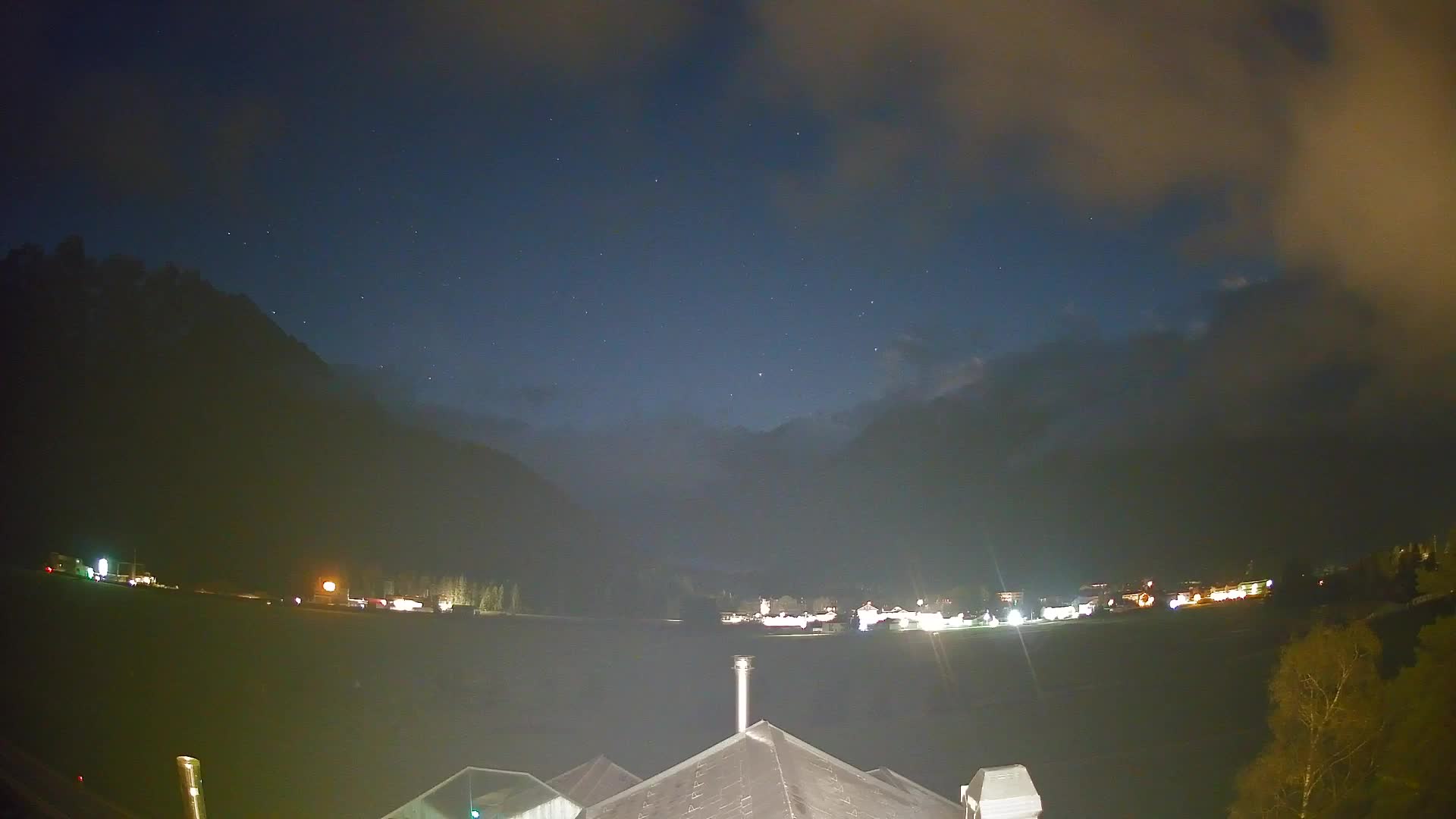 Webcam Toblach Dolomites – View from Hotel Rosengarten