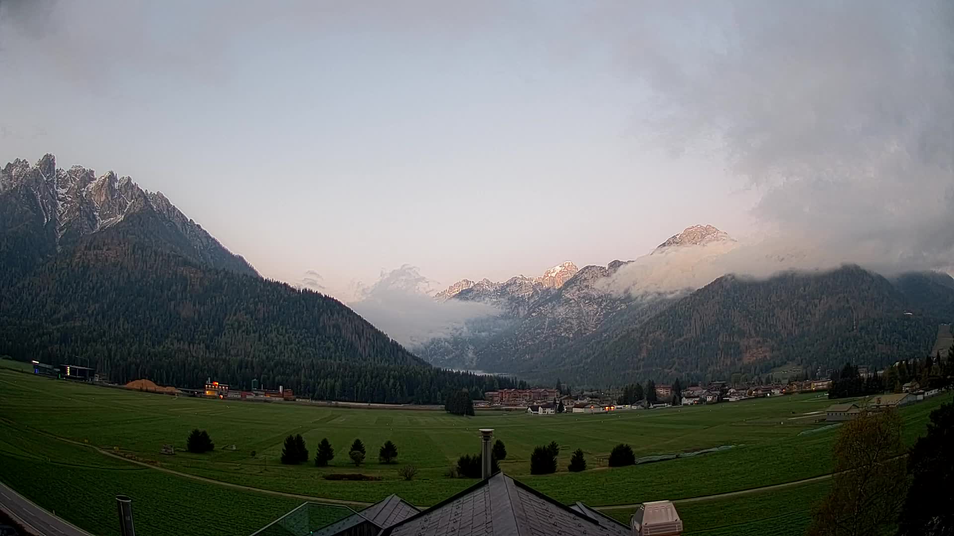 Webcam Toblach Dolomitas – Vista desde el Hotel Rosengarten