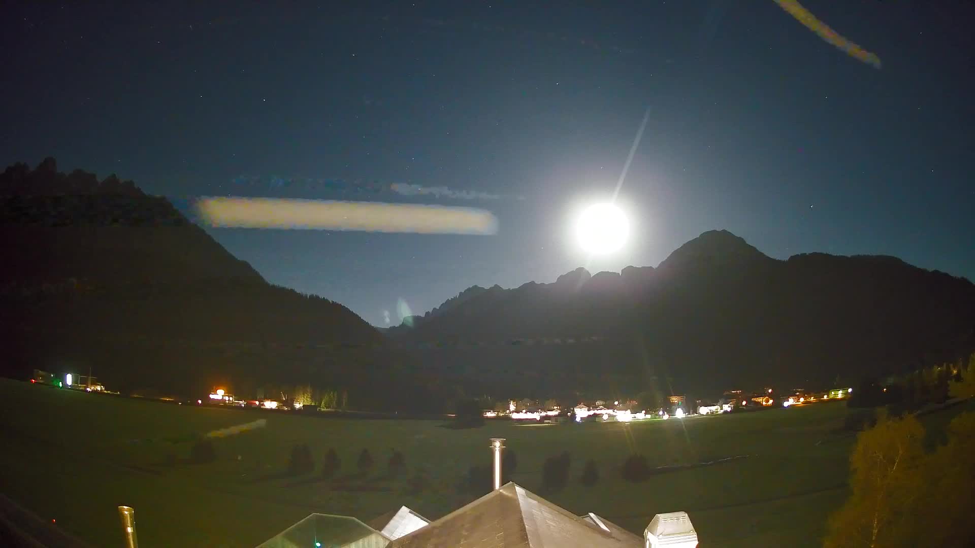 Webcam Toblach Dolomites – View from Hotel Rosengarten
