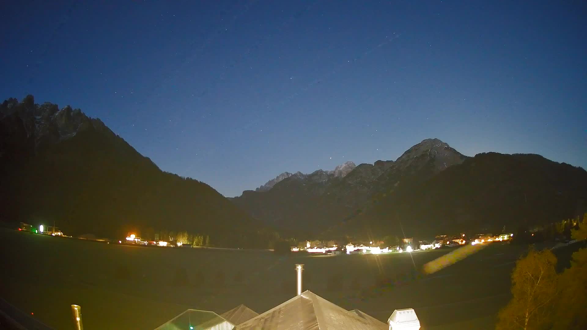 Webcam Toblach Dolomites – View from Hotel Rosengarten
