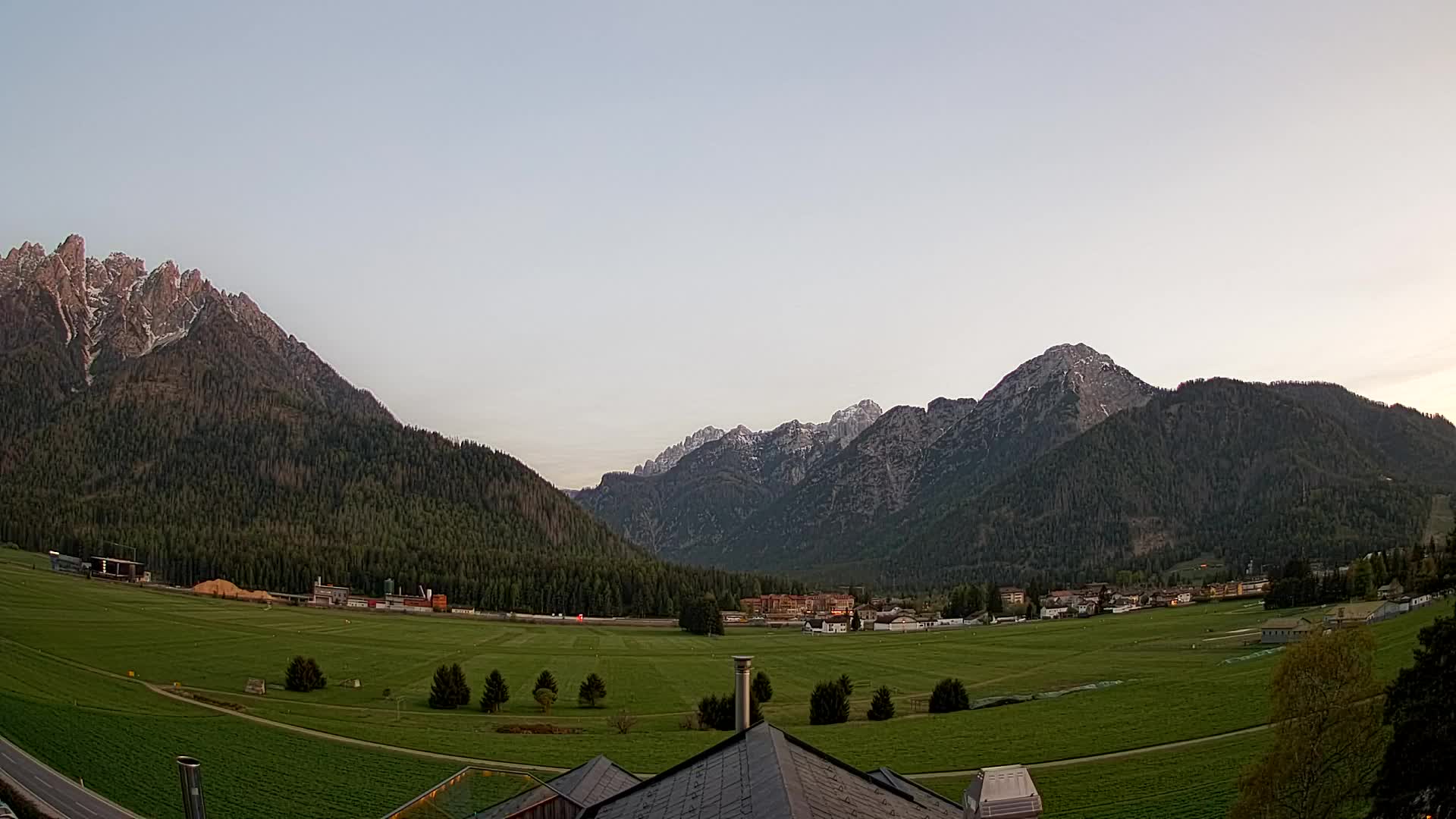 Webcam Dobbiaco Dolomiti – Vista dall’Hotel Rosengarten