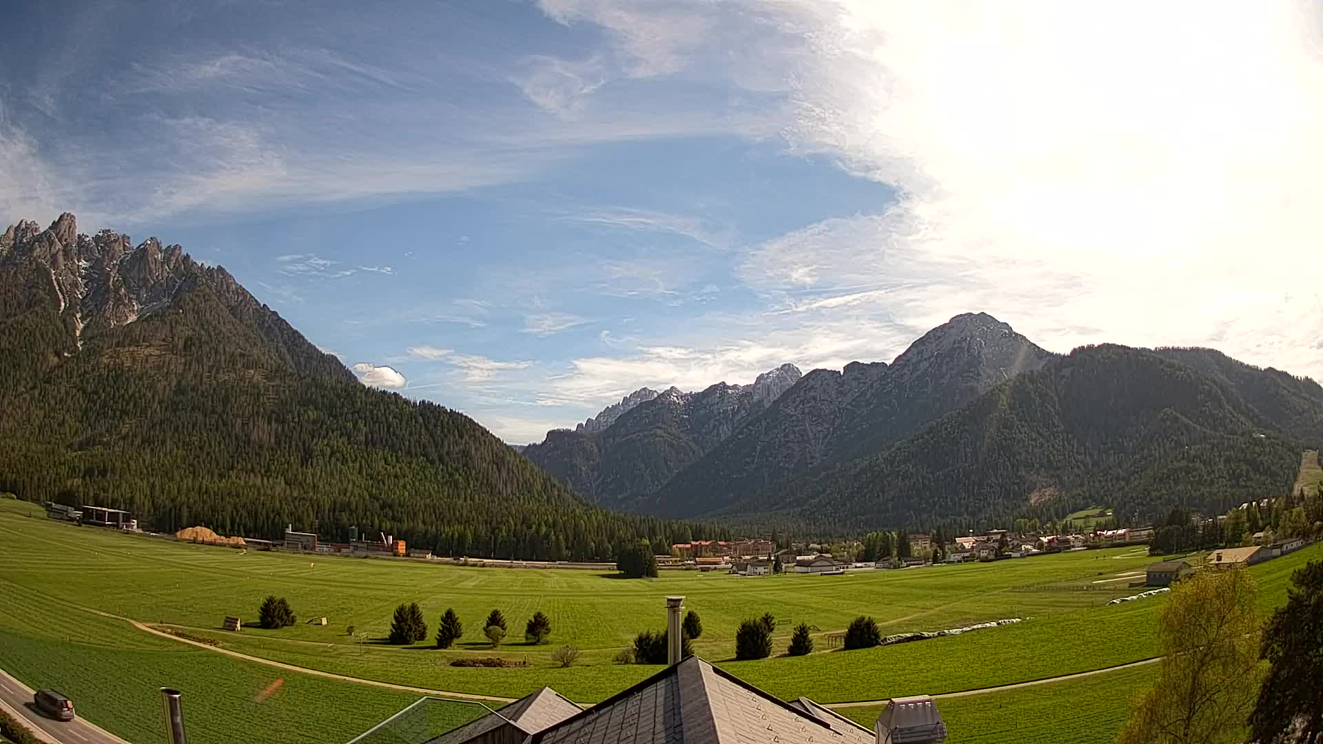 Webcam Toblach Dolomites – View from Hotel Rosengarten
