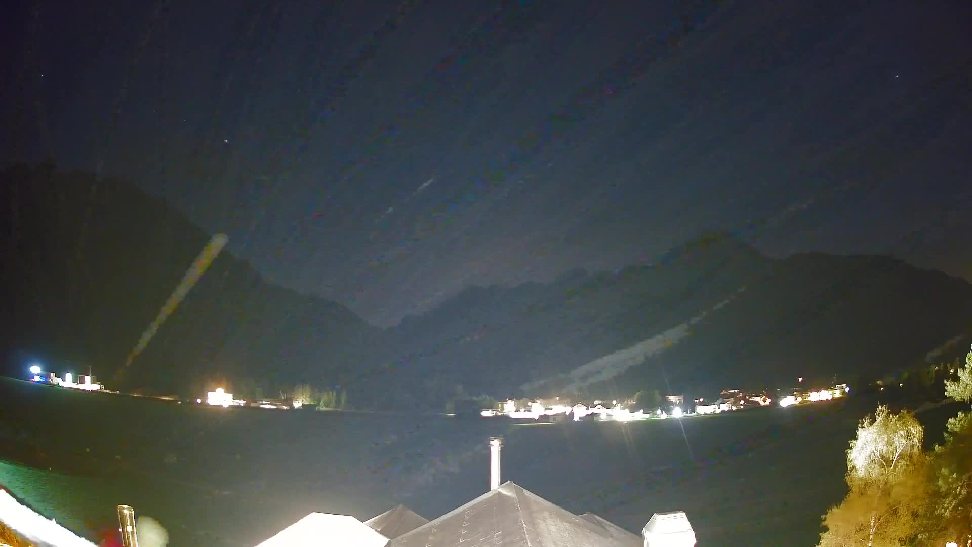 Spletna kamera Toblach Dolomiti – Pogled iz hotela Rosengarten