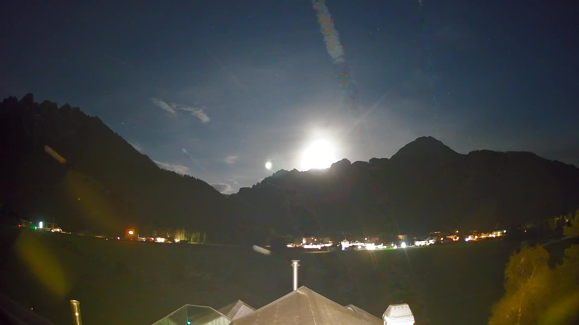 Webcam Toblach Dolomites – View from Hotel Rosengarten
