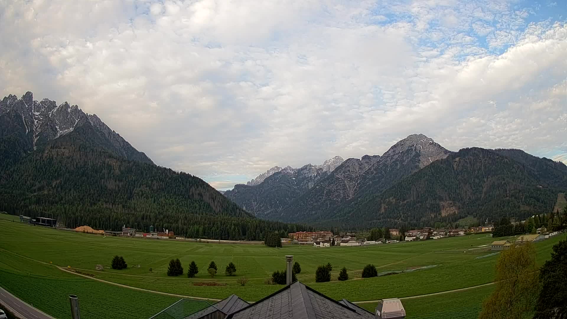 Webcam Toblach Dolomiten – Blick vom Hotel Rosengarten