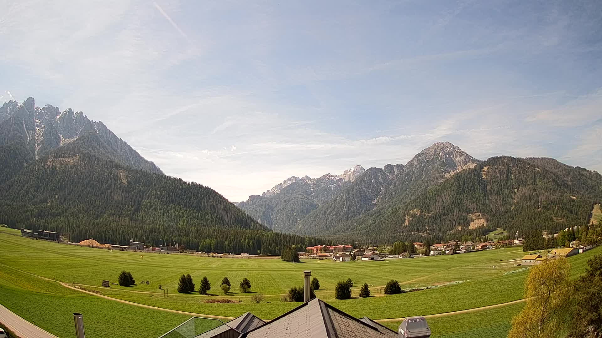 Webcam Toblach Dolomites – View from Hotel Rosengarten