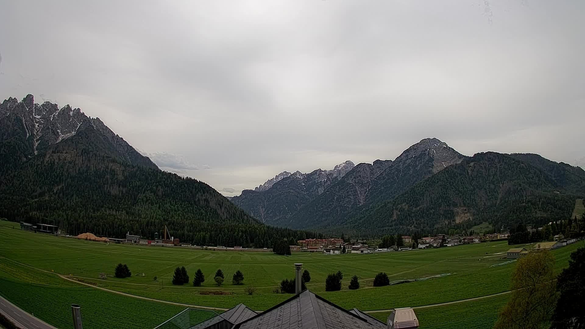 Webcam Dobbiaco Dolomiti – Vista dall’Hotel Rosengarten
