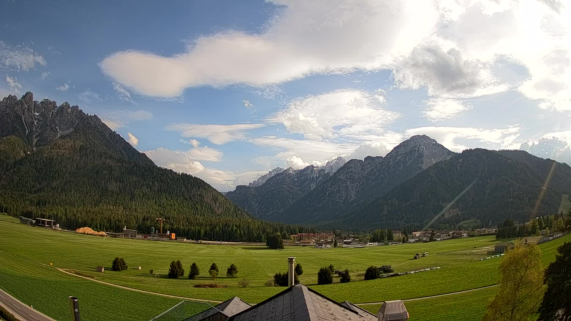 Webcam Dobbiaco Dolomiti – Vista dall’Hotel Rosengarten