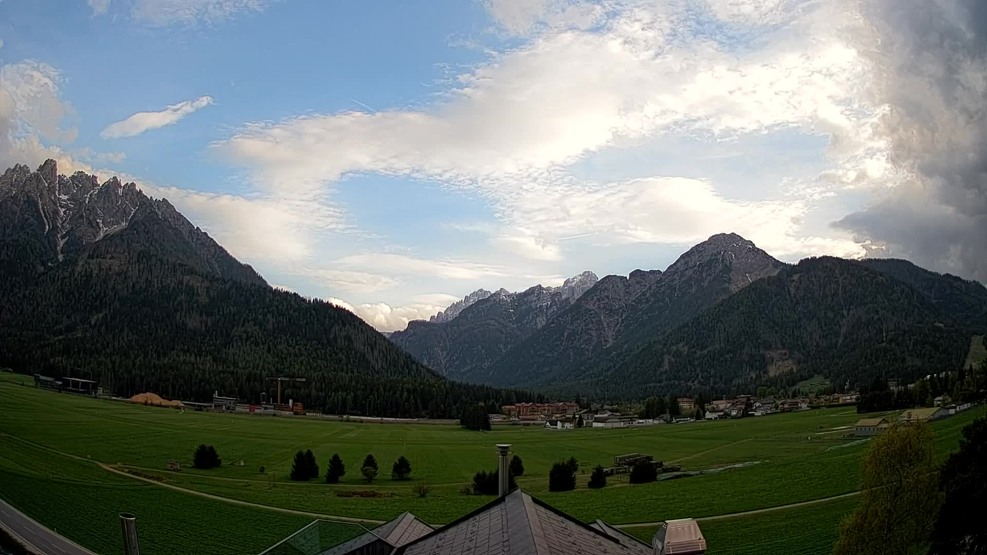 Webcam Toblach Dolomitas – Vista desde el Hotel Rosengarten