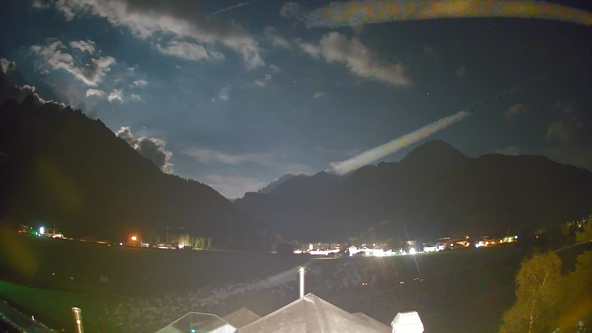 Webcam Toblach Dolomites – View from Hotel Rosengarten
