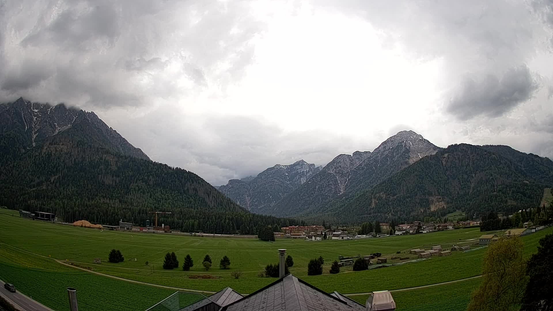 Webcam Dobbiaco Dolomiti – Vista dall’Hotel Rosengarten