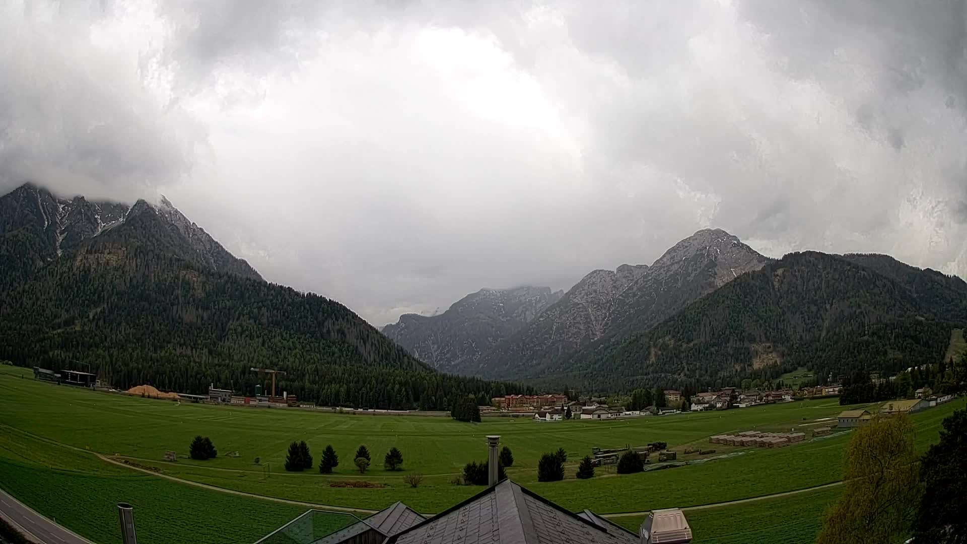 Webcam Dobbiaco Dolomiti – Vista dall’Hotel Rosengarten
