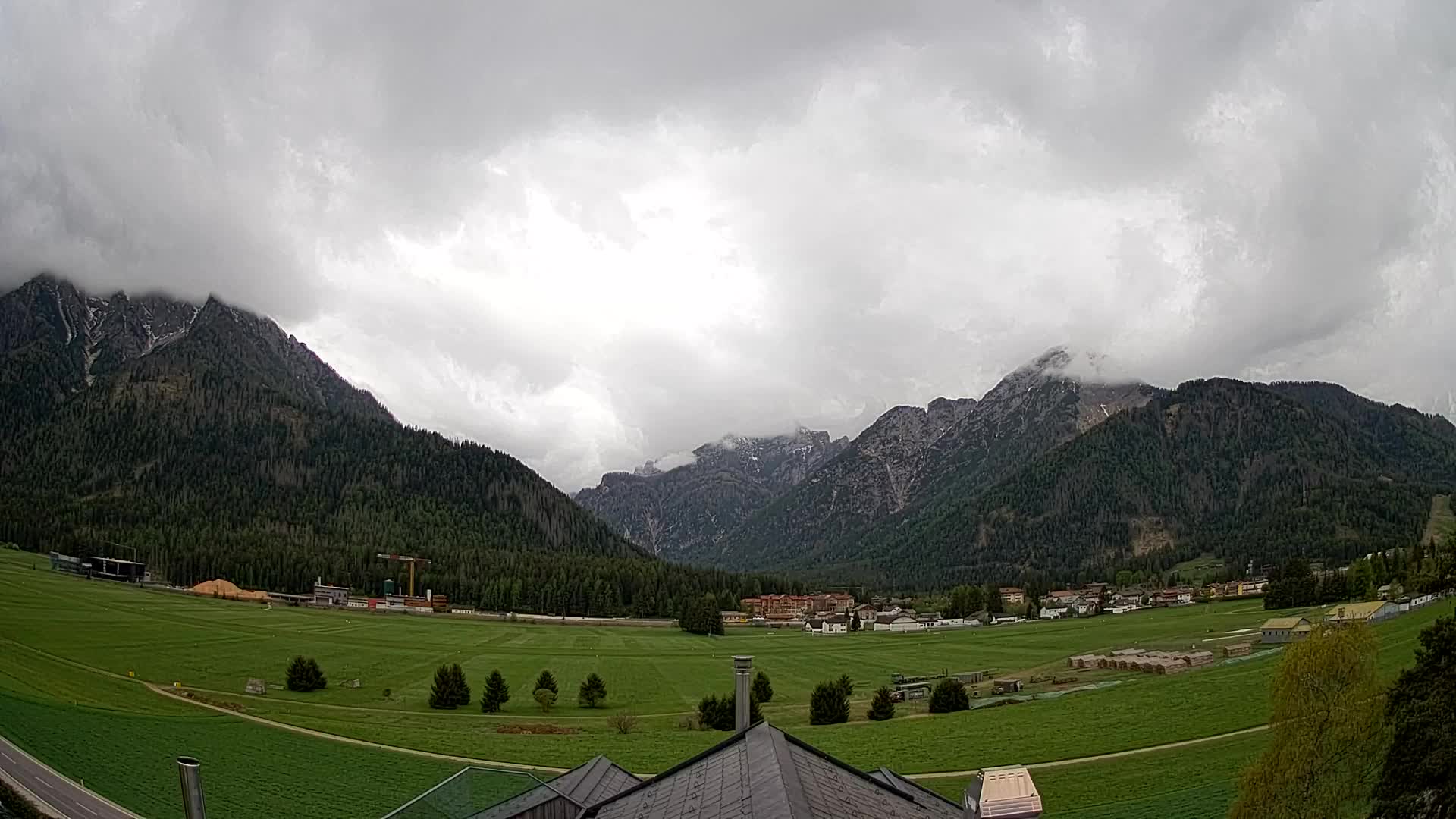Webcam Dobbiaco Dolomiti – Vista dall’Hotel Rosengarten