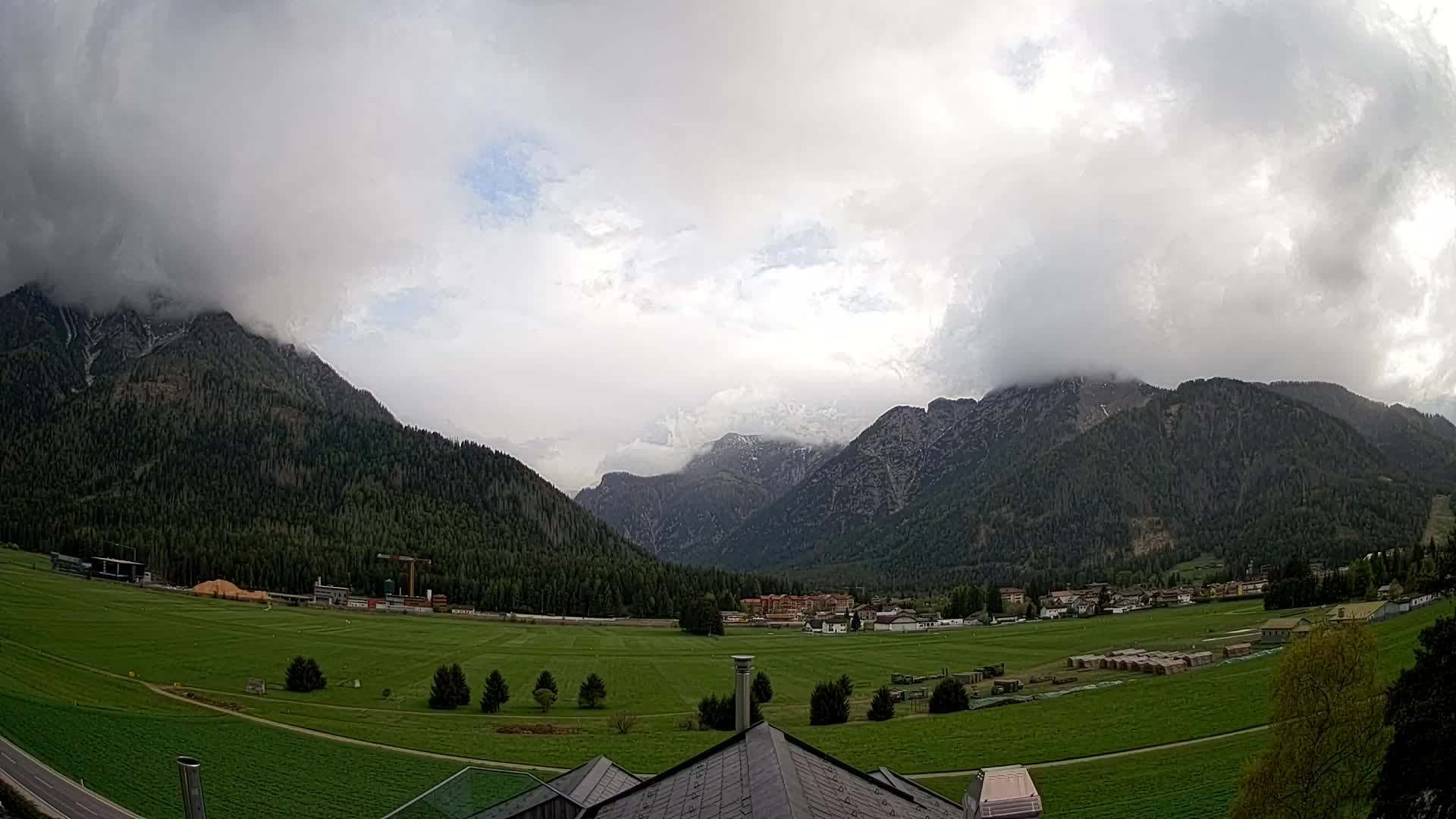 Webcam Dobbiaco Dolomiti – Vista dall’Hotel Rosengarten