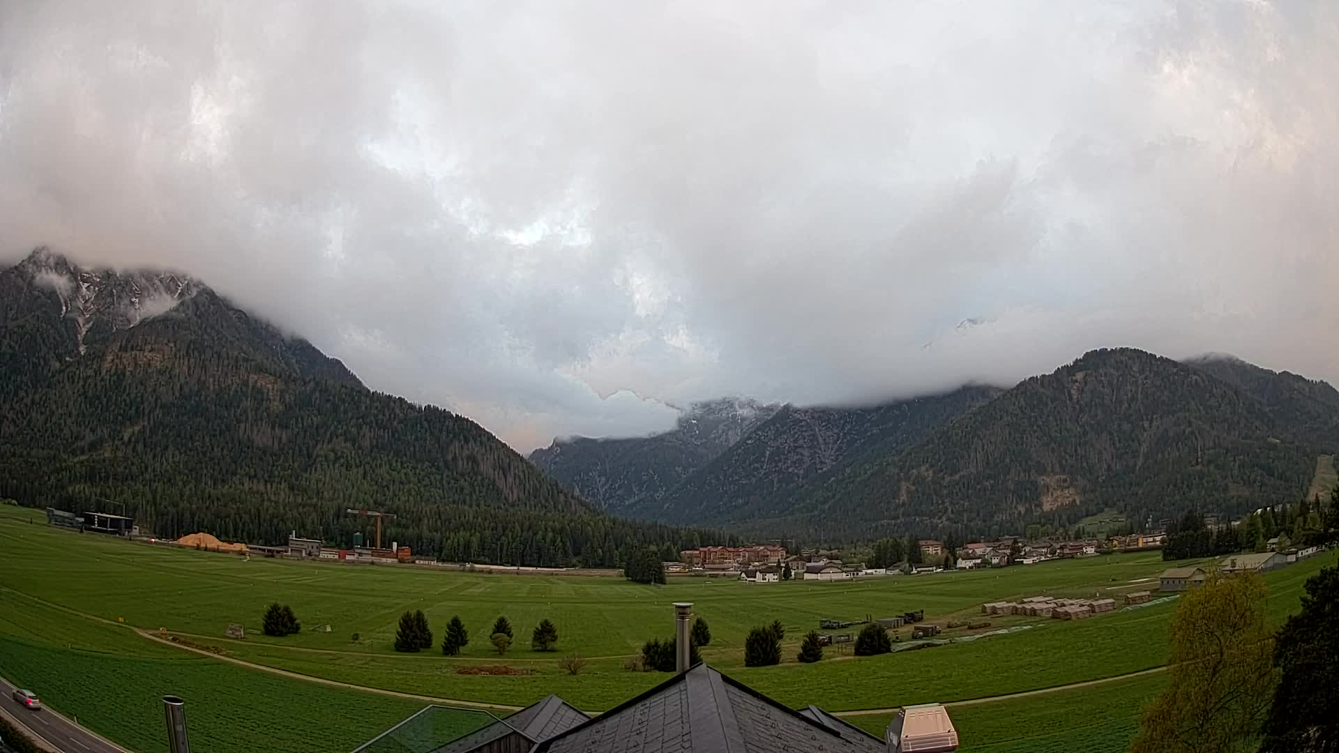 Webcam Toblach Dolomites – View from Hotel Rosengarten
