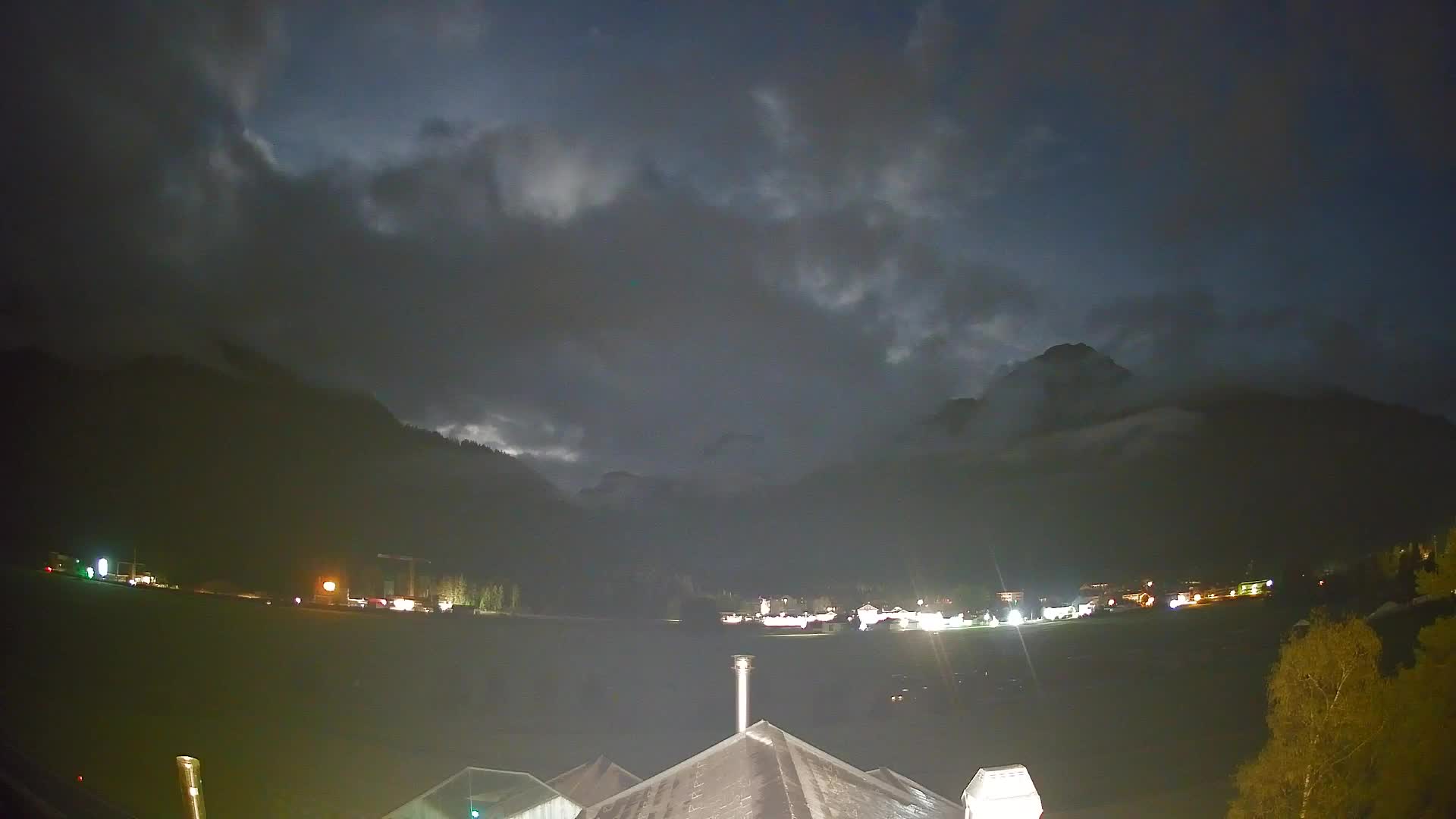Webcam Toblach Dolomites – View from Hotel Rosengarten