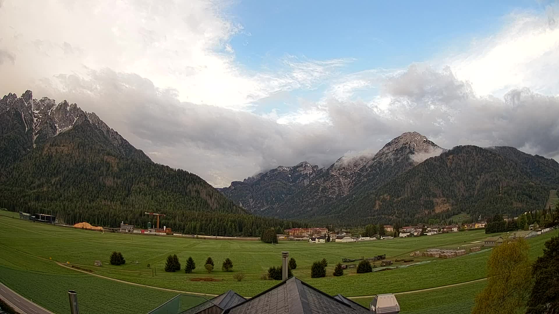 Webcam Toblach Dolomiten – Blick vom Hotel Rosengarten