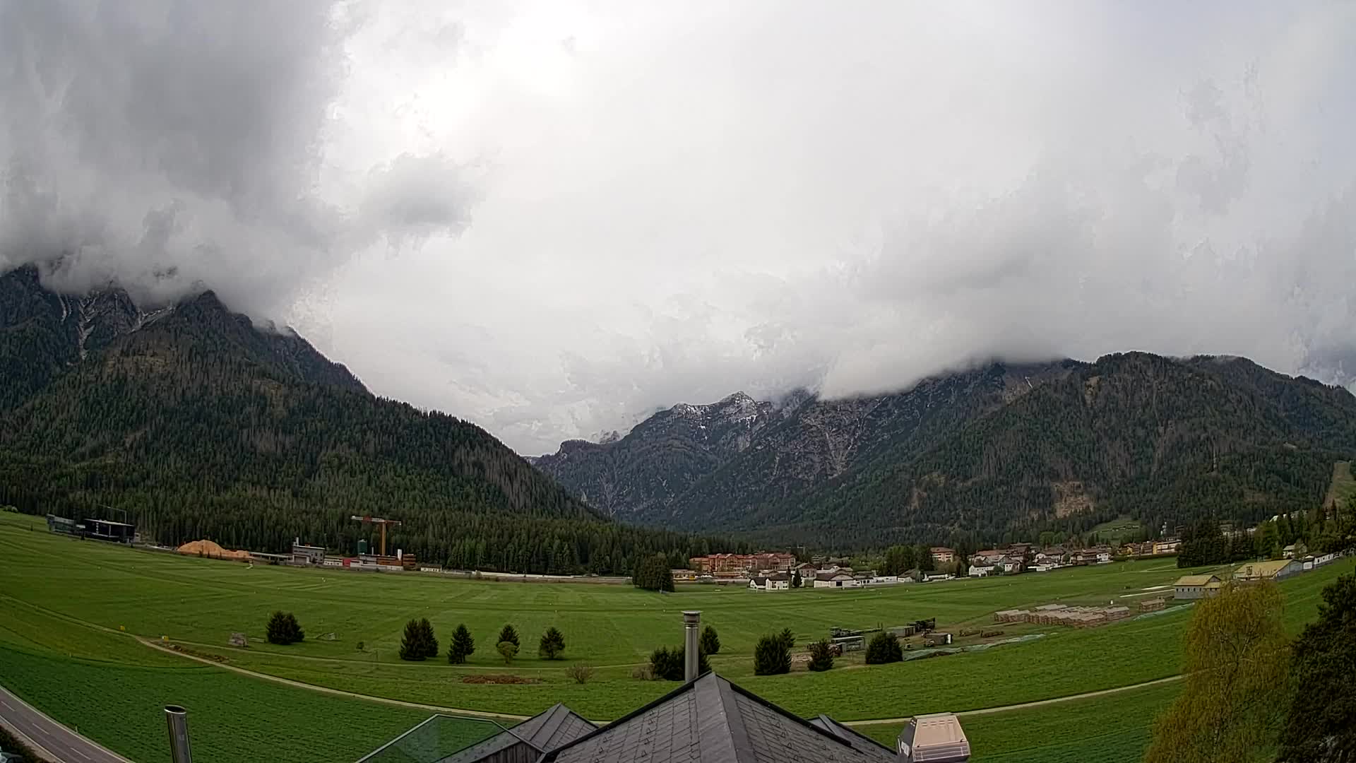 Webcam Dobbiaco Dolomiti – Vista dall’Hotel Rosengarten