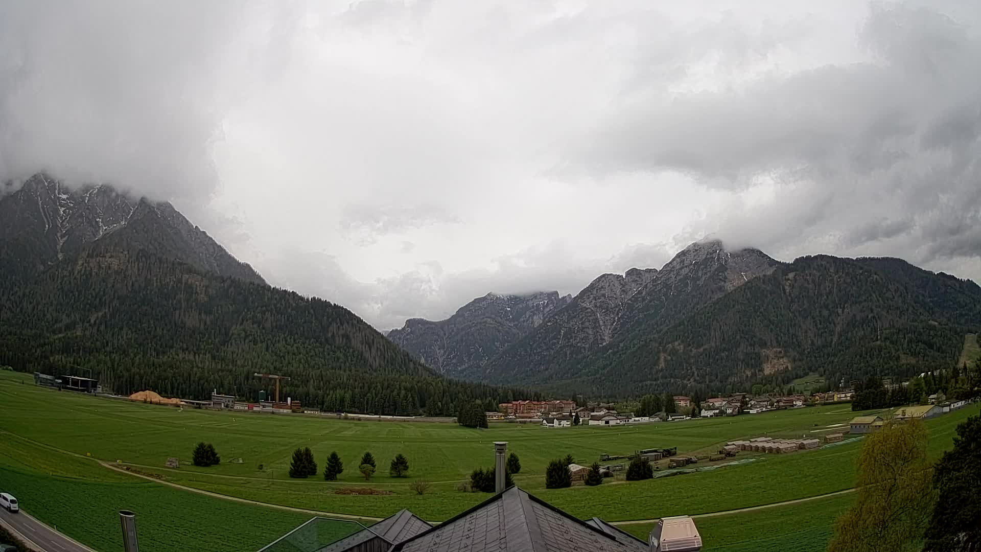 Webcam Toblach Dolomites – View from Hotel Rosengarten