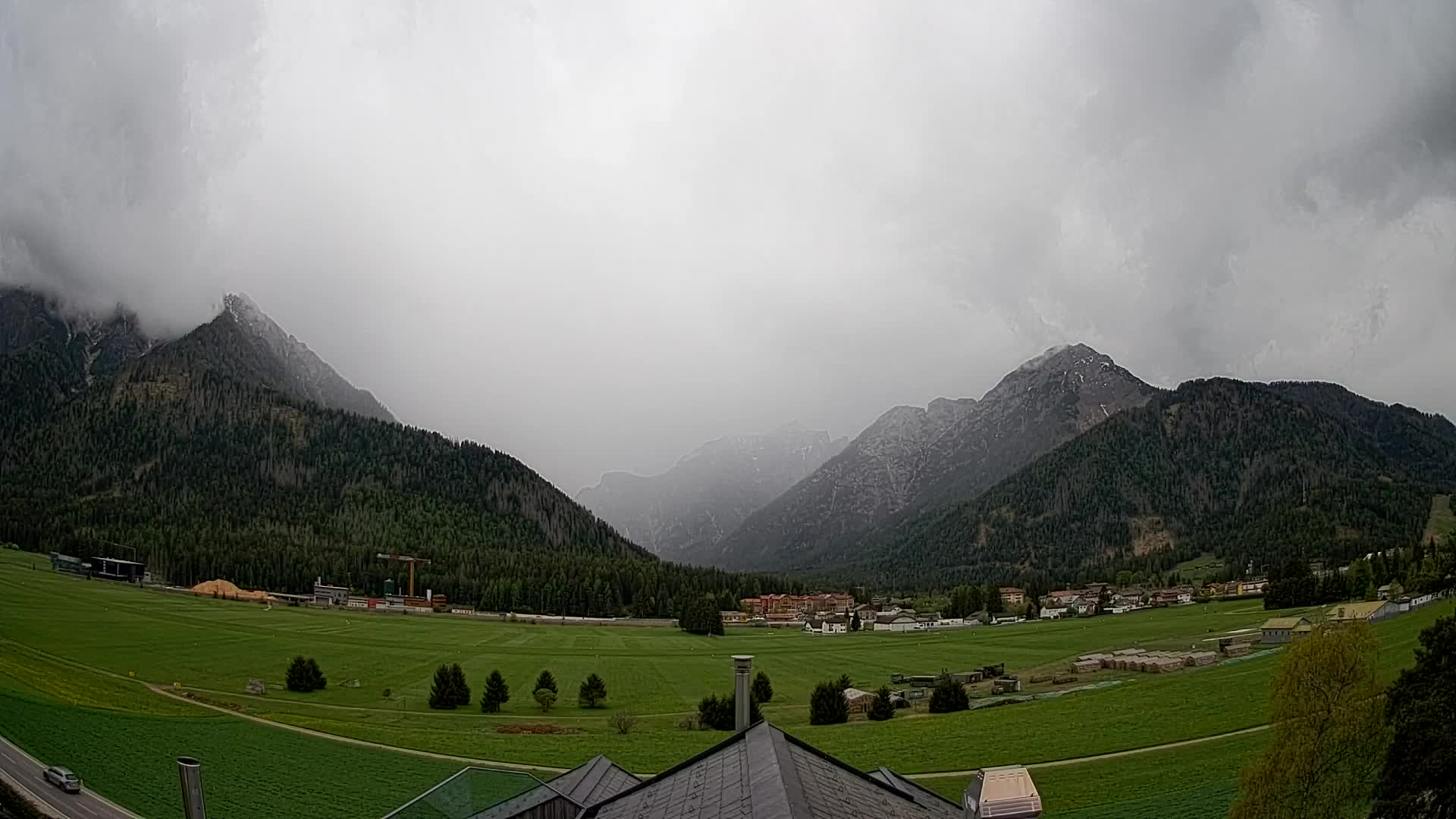 Webcam Toblach Dolomites – View from Hotel Rosengarten