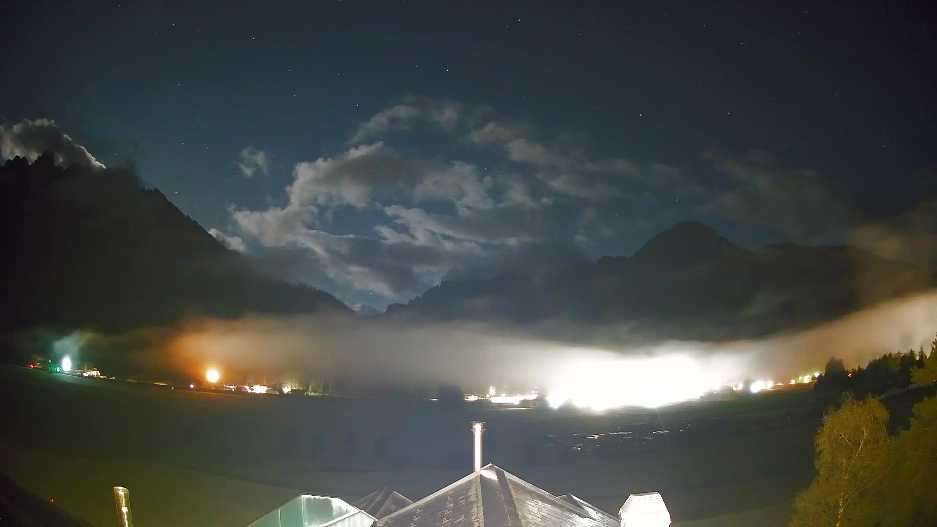 Webcam Toblach Dolomites – View from Hotel Rosengarten