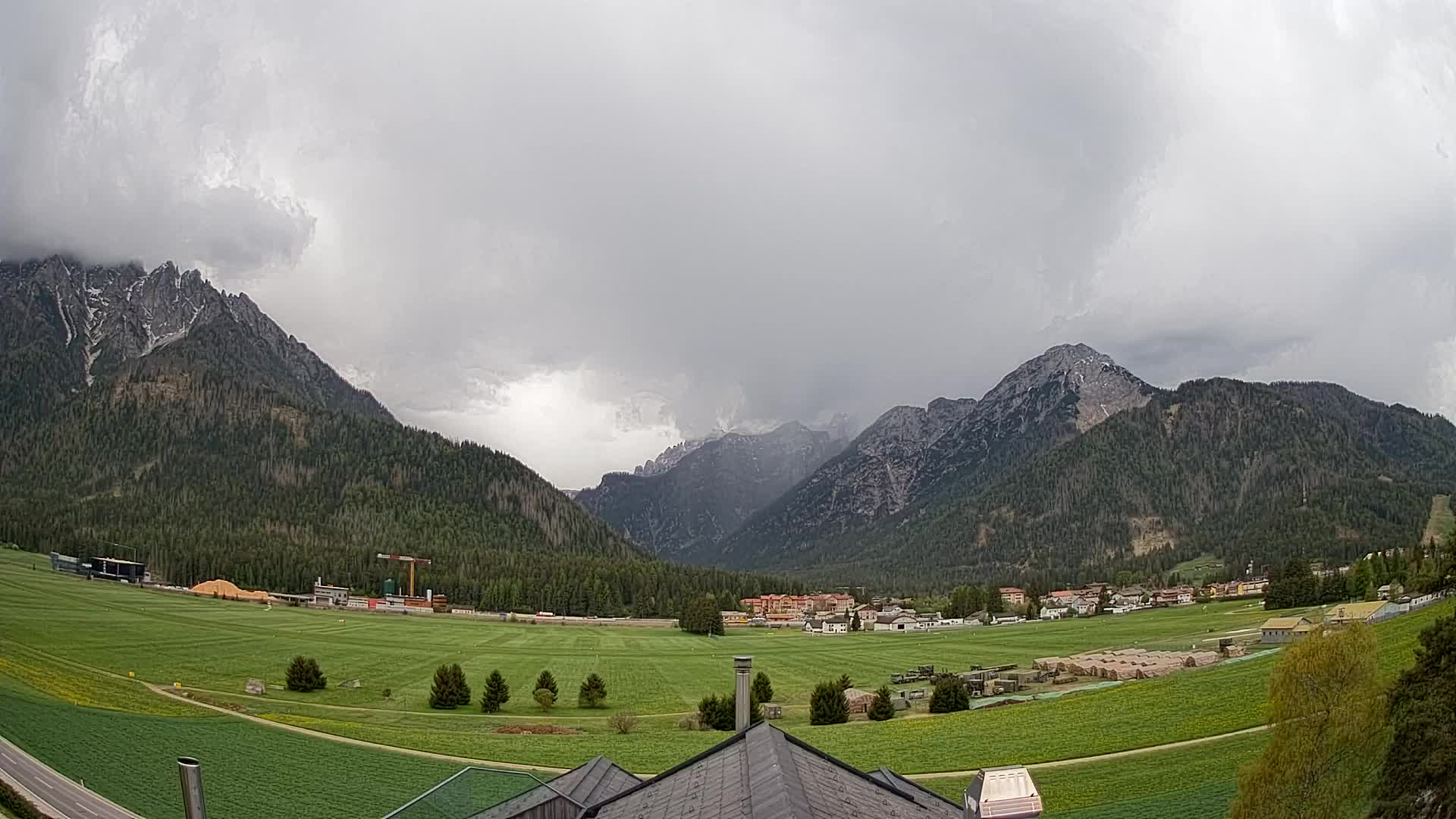 Webcam Dobbiaco Dolomiti – Vista dall’Hotel Rosengarten